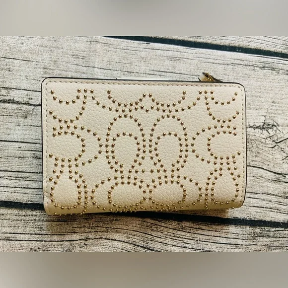 NWT! Coach authentic leather zip wallet with C golden rhinestones + Gift wrap! - Picture 9 of 15